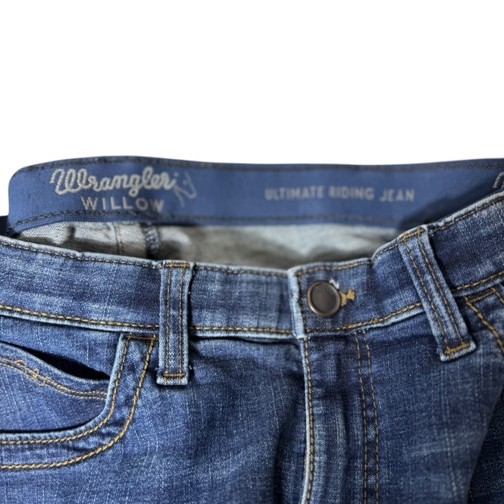 Wrangler Ultimate Riding Jean Willow Mid-Rise Bootcut Size Womens 9*34 - Picture 14 of 16